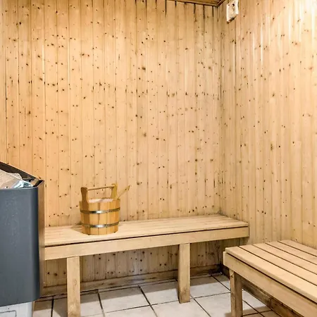 4 Bedroom Amazing In *