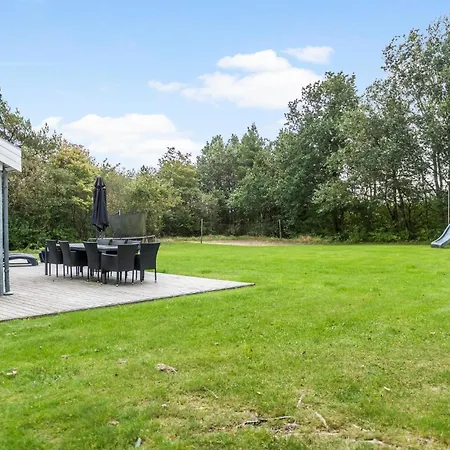 4 Bedroom Amazing In Vakantiehuis Nørre Nebel