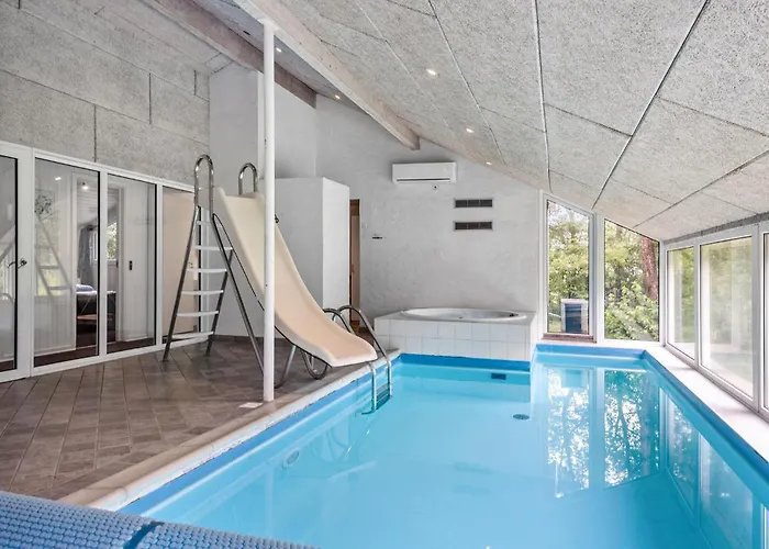 4 Bedroom Amazing In Vakantiehuis Nørre Nebel