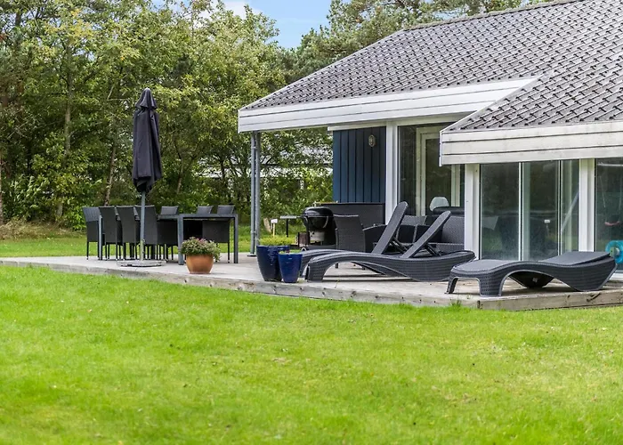 4 Bedroom Amazing In Vakantiehuis